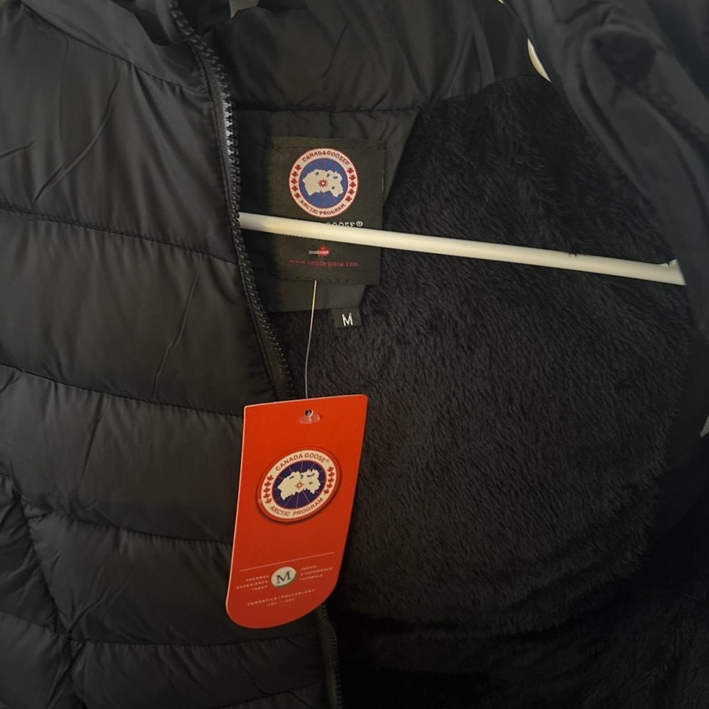 Canada Goose Black Puffer Vest - Picture 2 of 2